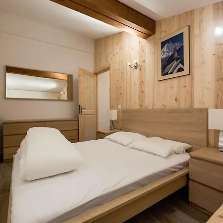 Rent - Centre Apartment *