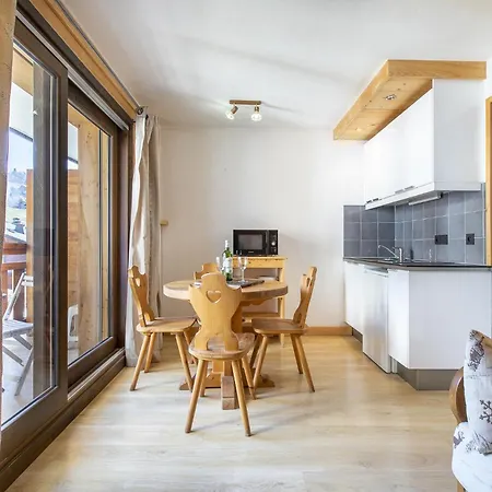 Apartment Rent - Centre *